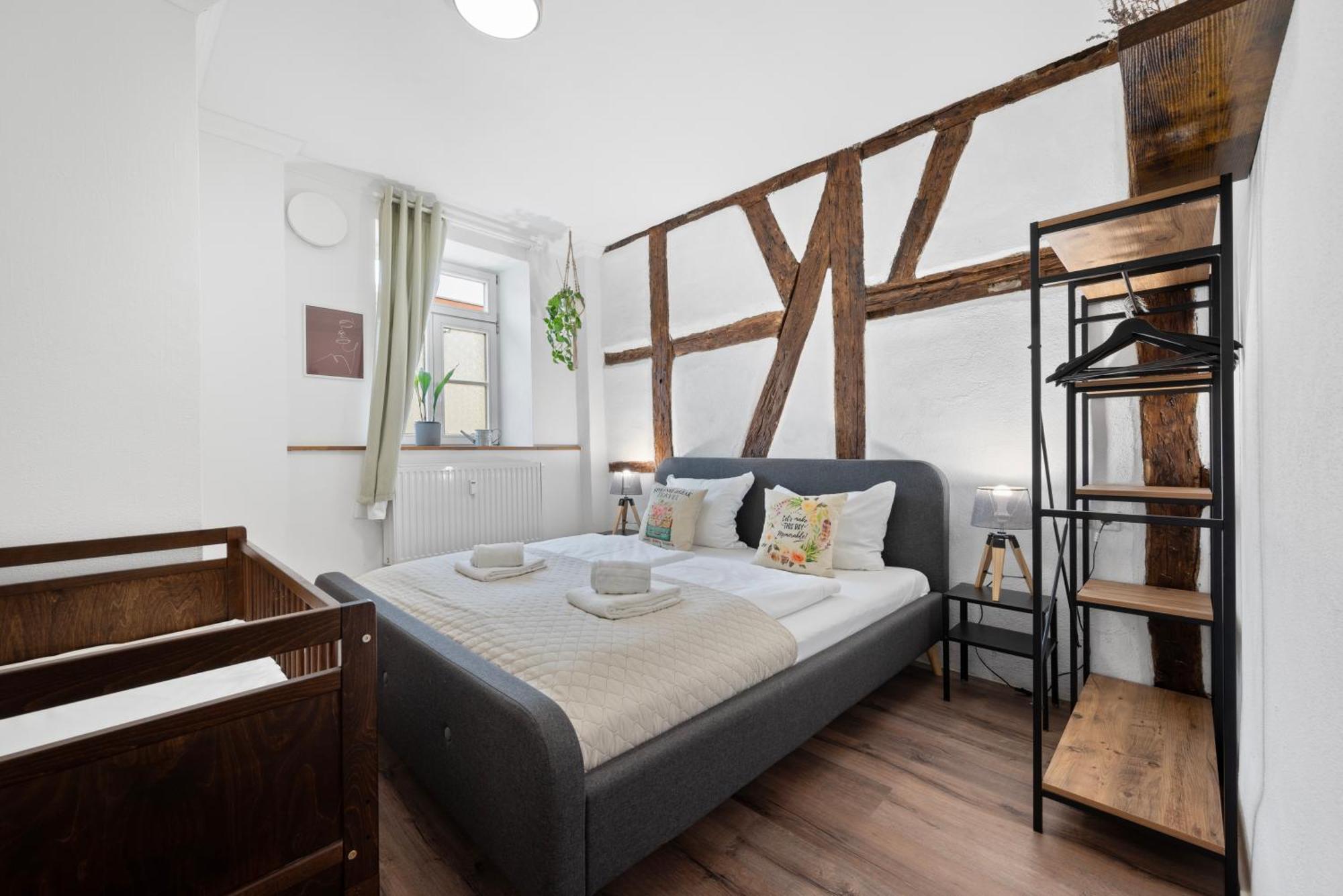 Backhome - Business&Family - Fantastische Schlosslage, Smarttv, Netflix, 50Qm, 24H Checkin - Apartment 1 Лудвигсбург Екстериор снимка
